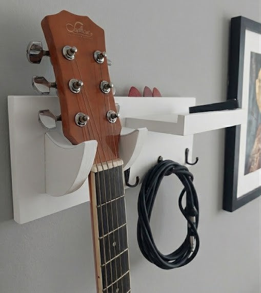 Soporte de guitarra para pared blanco